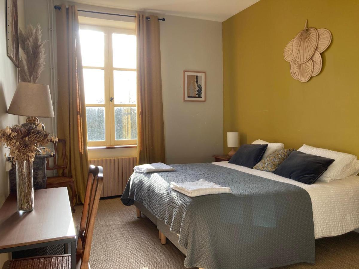 Maison D'Hotes La Doucelle Culture Et Bien-Etre Lignieres-Orgeres Ngoại thất bức ảnh