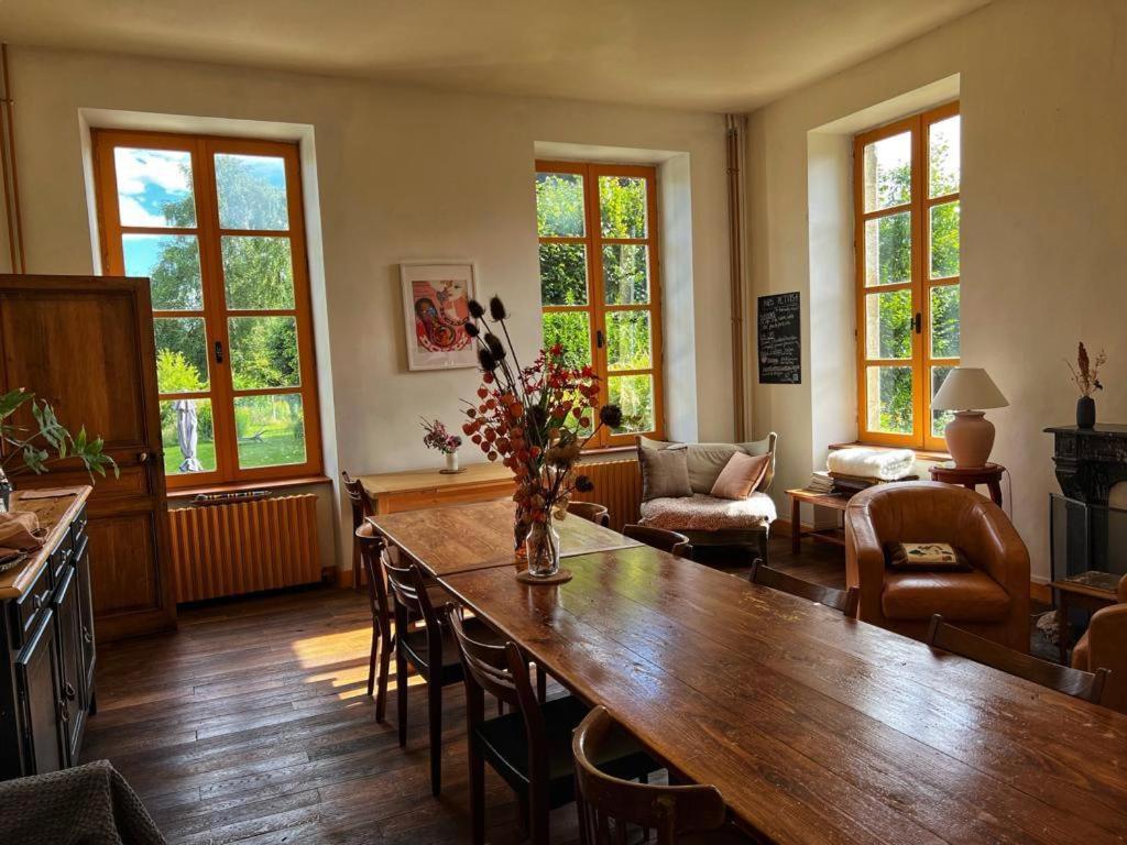 Maison D'Hotes La Doucelle Culture Et Bien-Etre Lignieres-Orgeres Ngoại thất bức ảnh